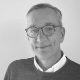 Harald Tandlægerne, Kontakt HQ - Bjorn sorthvid Kvadrat