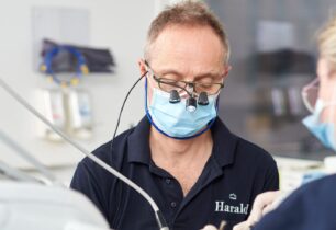 Harald Tandlægerne, Tandlæge søges til klinik i Odense C - R4 01829 scaled